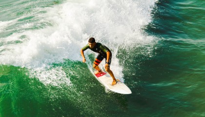 九游esports-广场舞成为老年人社交平台，广场舞是老年生活丰富的体现